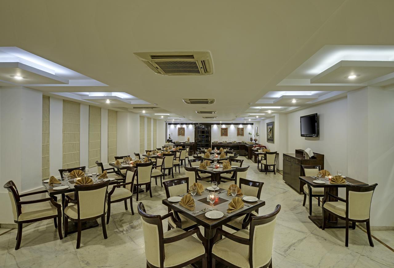 Sterling Agra Hotel Agra  Kültér fotó